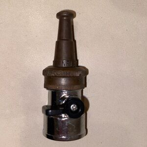 NELSON Silver and Brown Hose Nozzle
Vintage